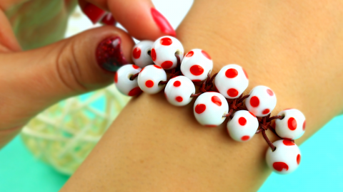  DIY Shamballa Bead Bracelet Tutorial 