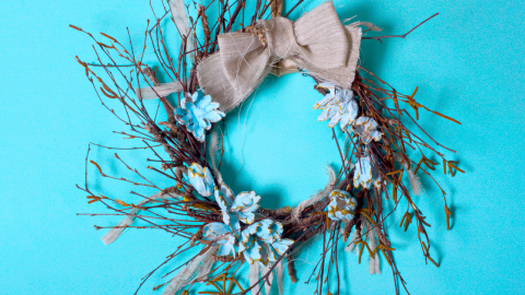  DIY Twig Wreath Tutorial 