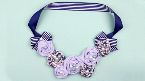  DIY Fabric Rose Necklace 